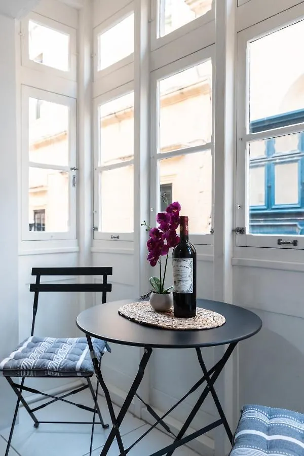 Apartment Modern Central 2Br Flat In Valletta By Arcobnb Malta