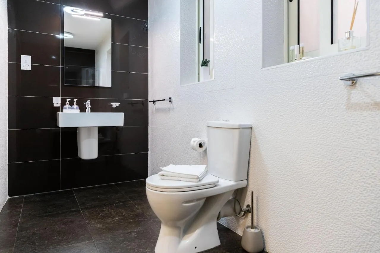 Modern Central 2Br Flat In Valletta By Arcobnb
