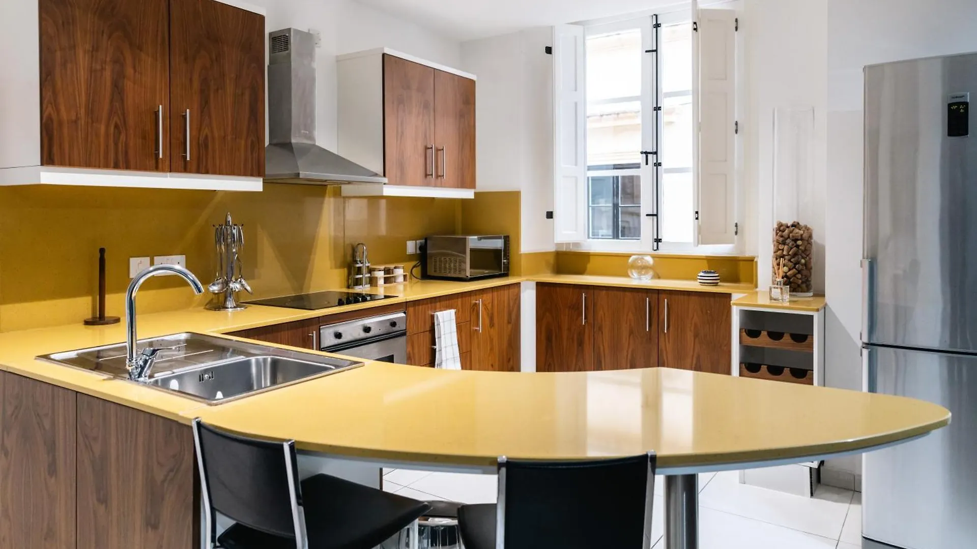 Modern Central 2Br Flat In Valletta By Arcobnb Apartment